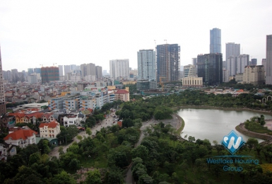 A 3 bedroom apartment for rent near Cau giay park, Ha noi